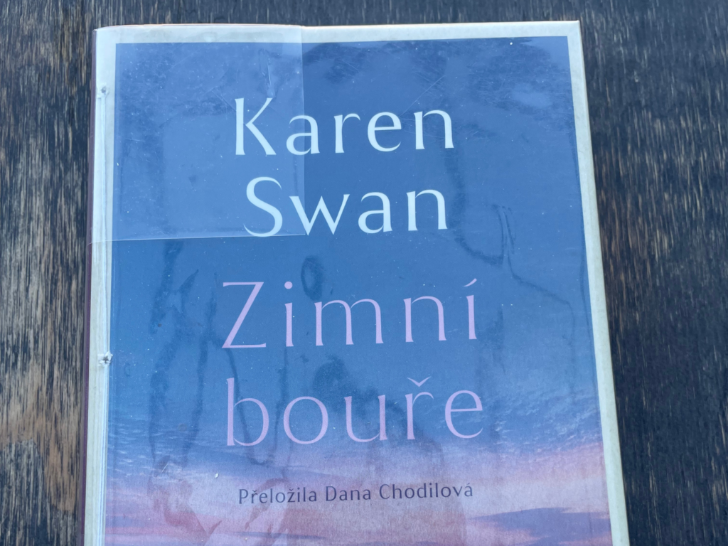 Divoký ostrov zimni boure